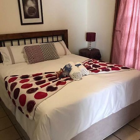Queenspark Lodge Bloemfontein Exteriör bild